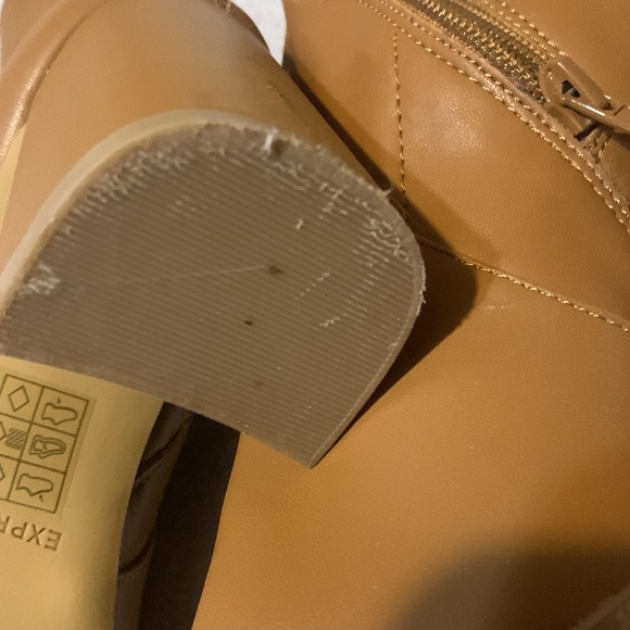 Brand new Express boots - Picture 3 of 6